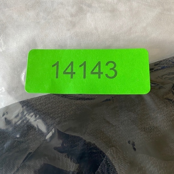 Urban Coco Women's Black Pull-On Mini Skirt‎ - Picture 11 of 11